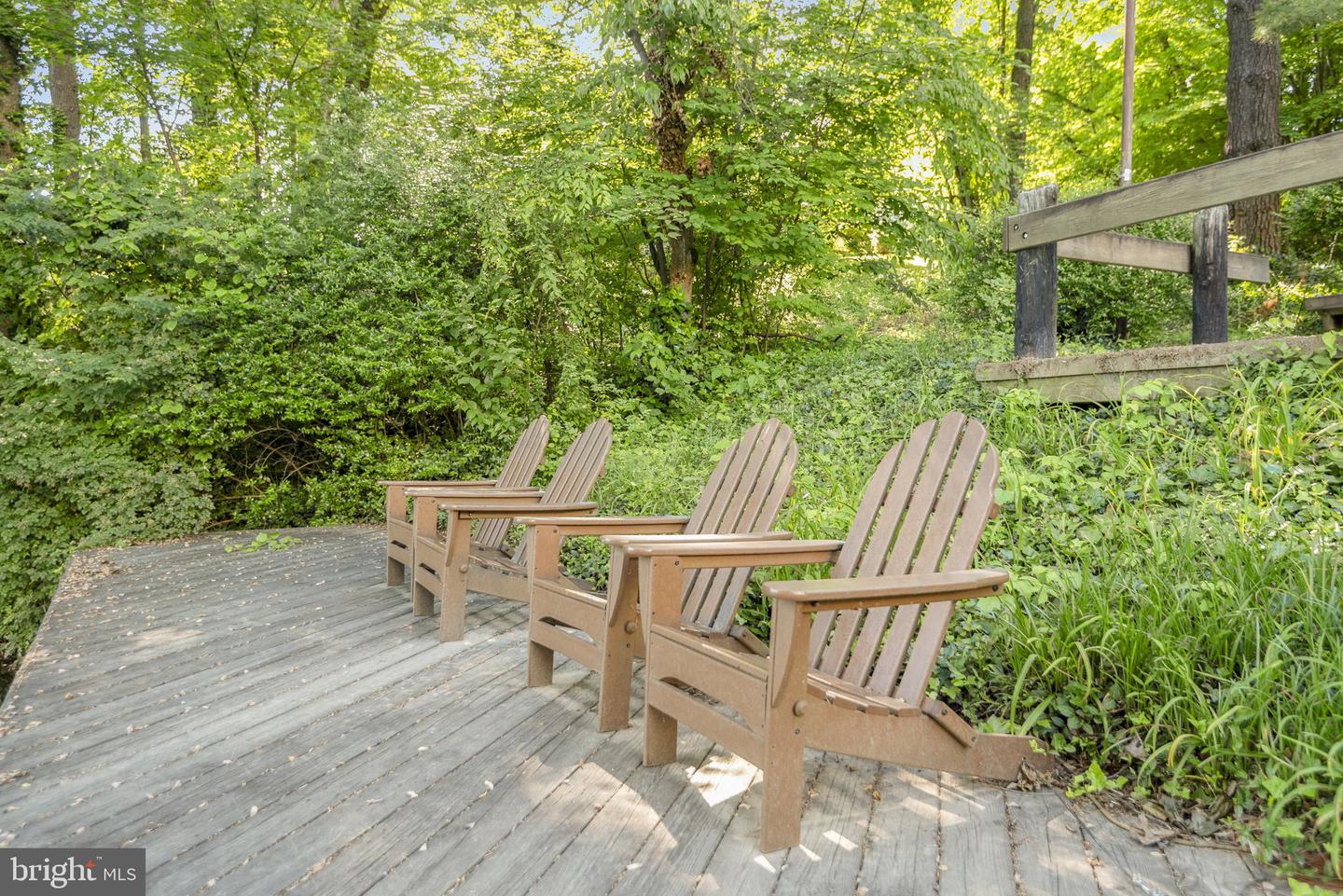 1585 INLET COURT