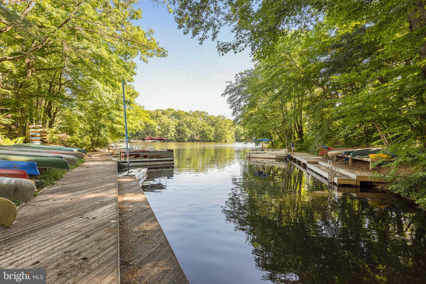 1585 INLET COURT
