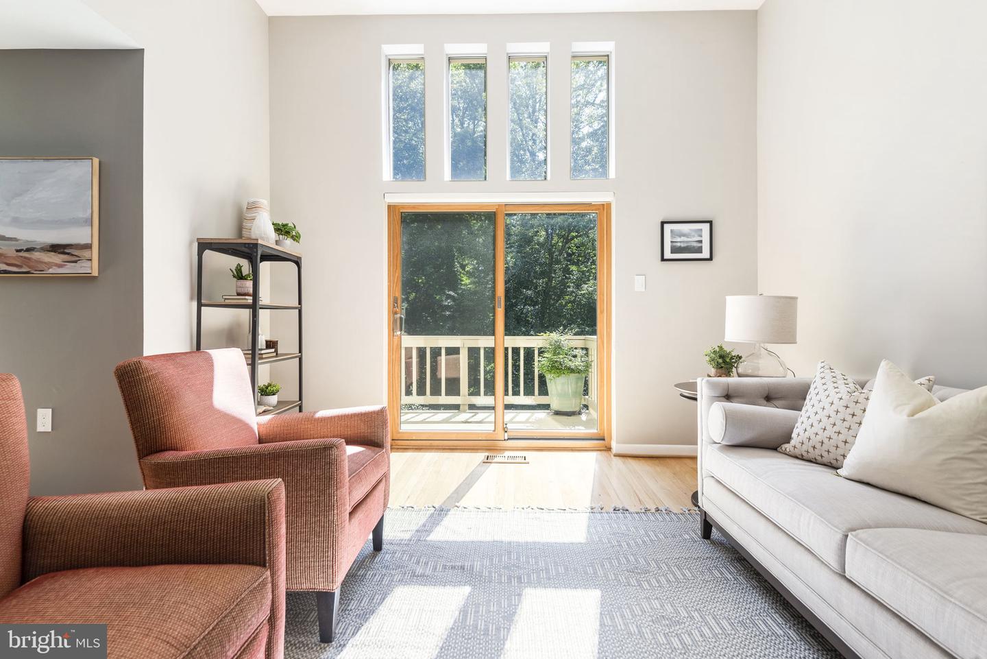 1585 INLET COURT