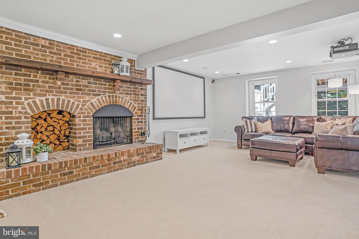 2719 WESTFORD COURT