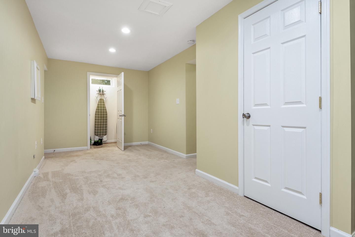 8475 MAGIC TREE COURT