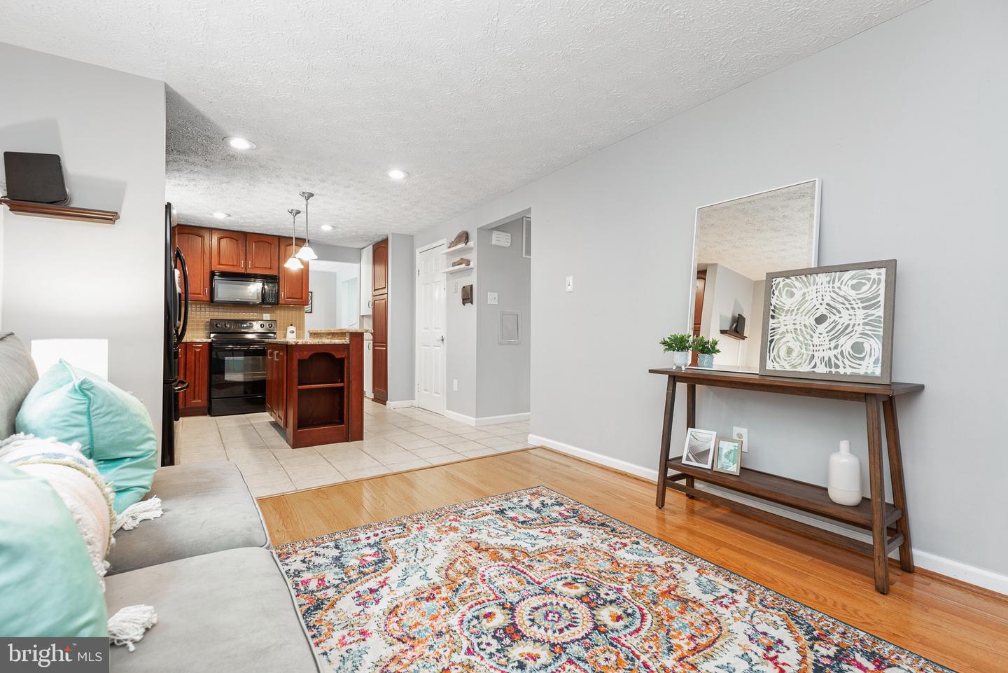 8475 MAGIC TREE COURT