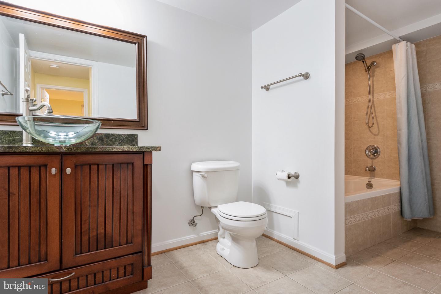 8475 MAGIC TREE COURT
