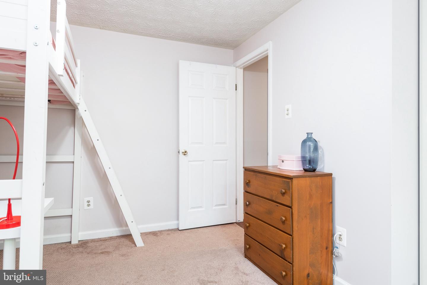 8475 MAGIC TREE COURT