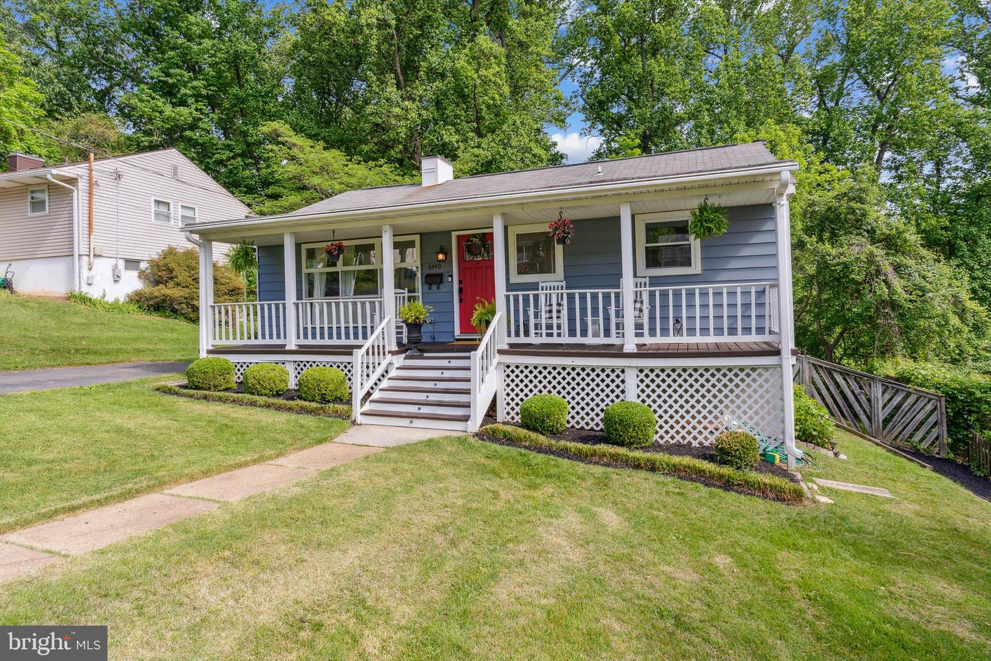 6440 MAPLEWOOD DRIVE