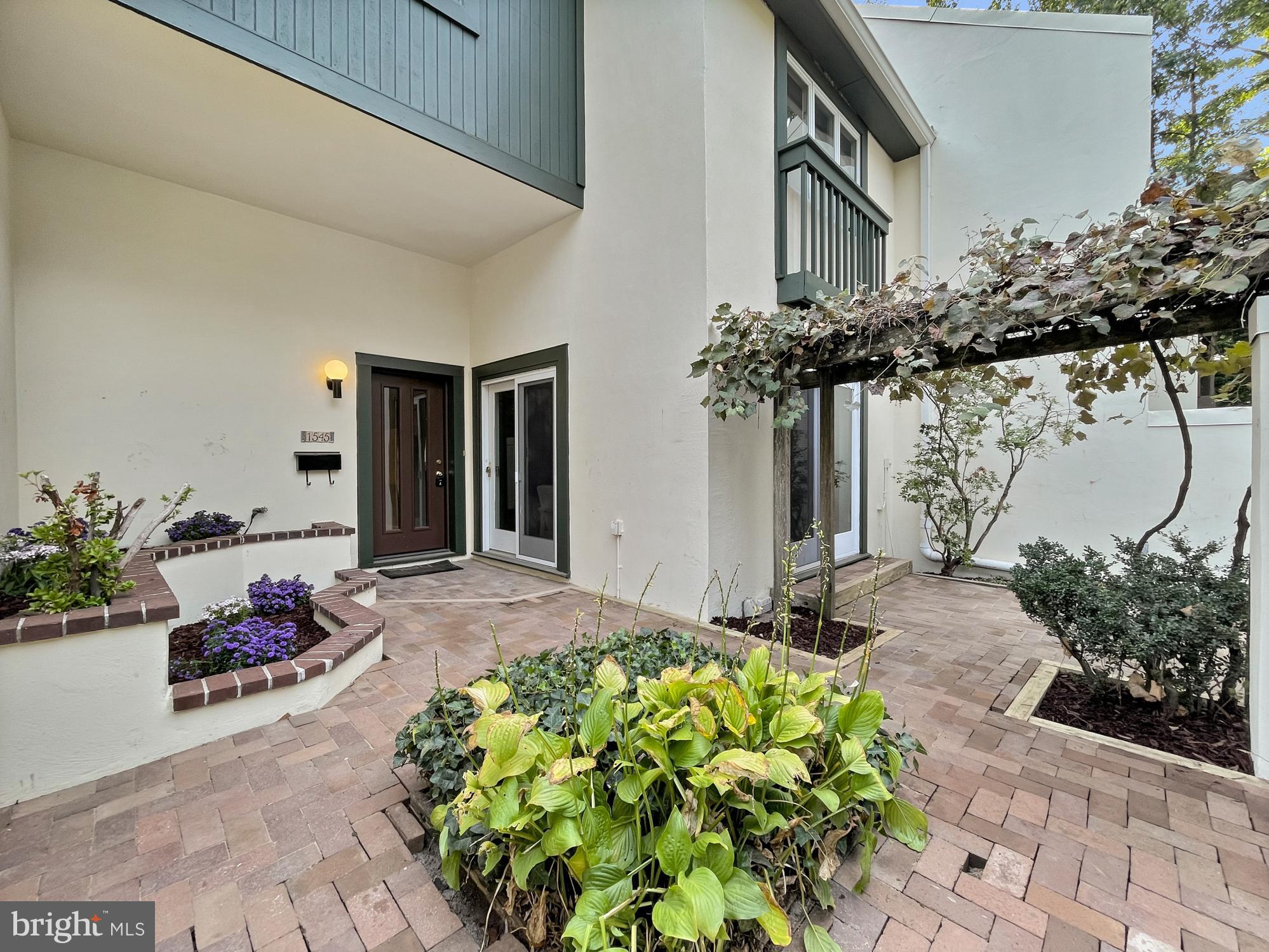 1545 Inlet COURT