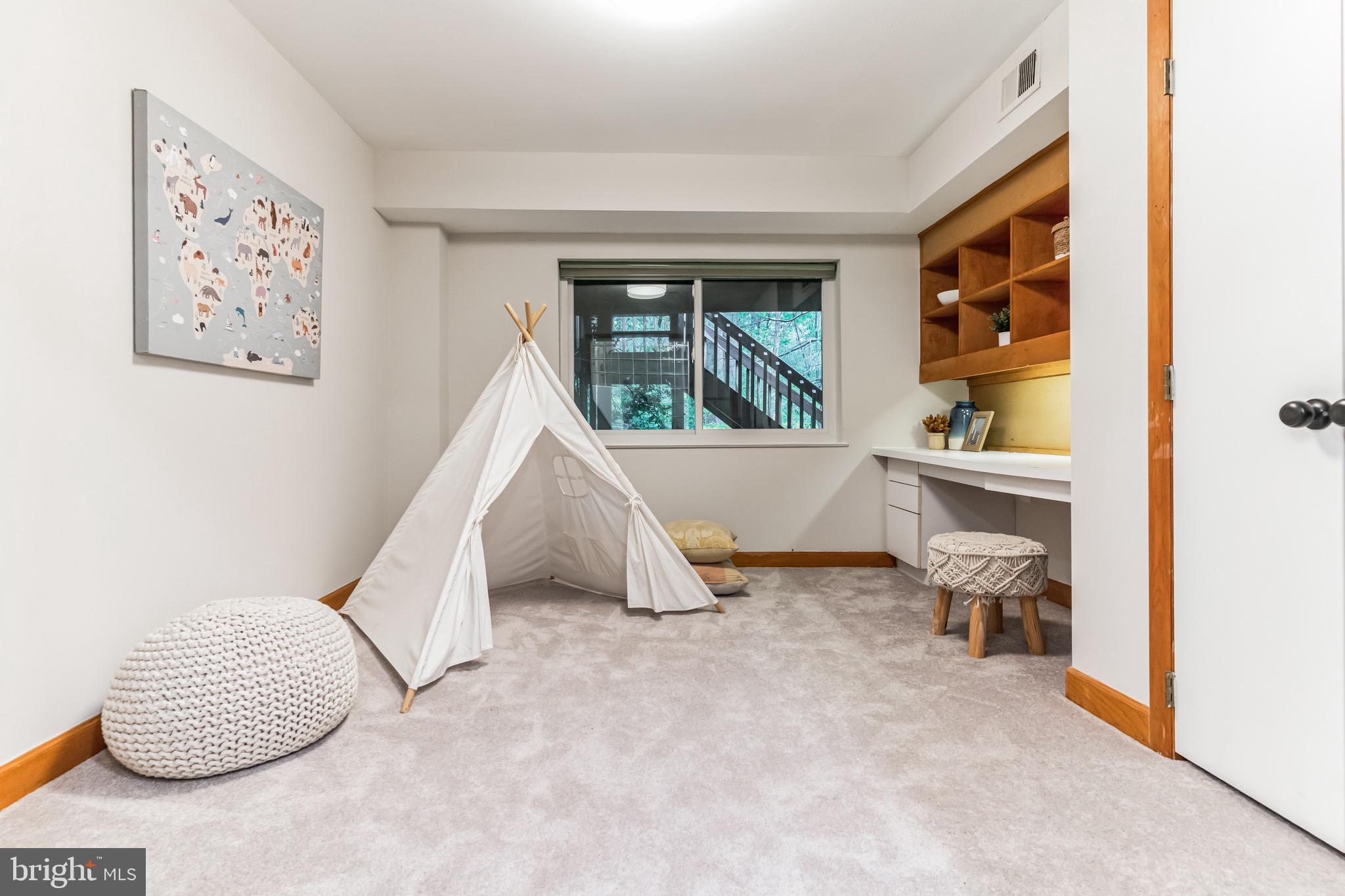 1545 Inlet COURT