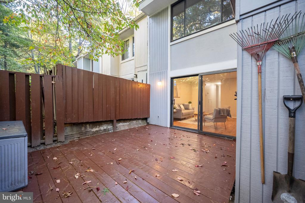 2340 SOUTHGATE SQUARE