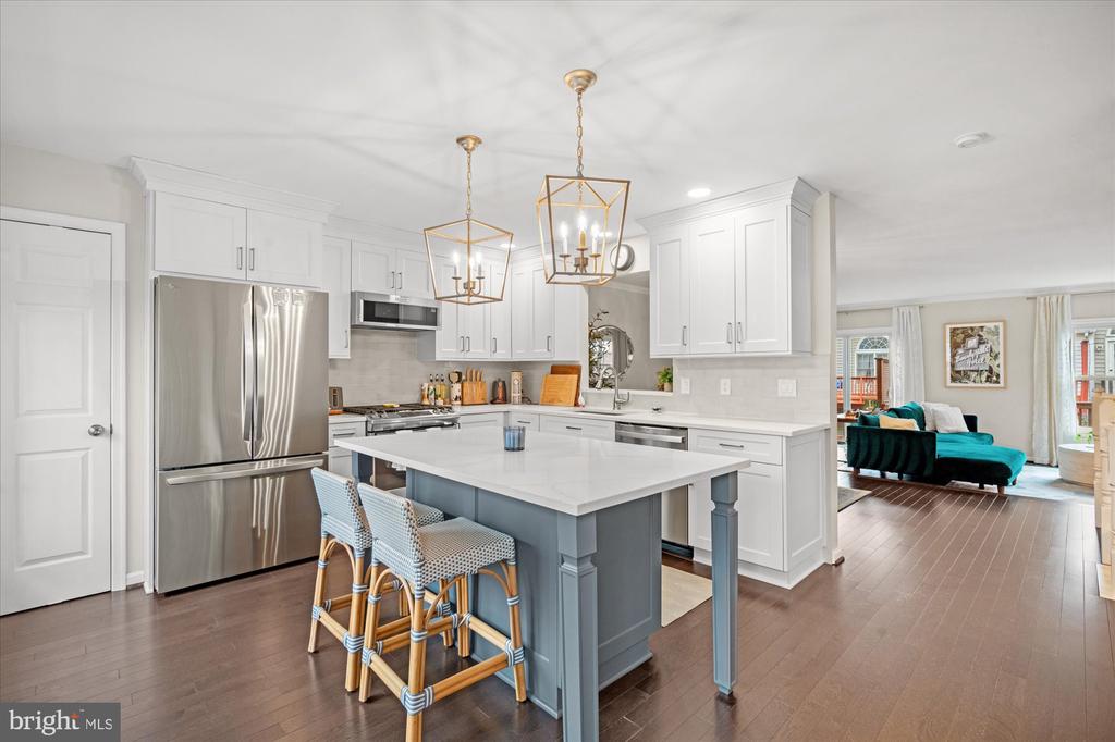 5332 BUXTON COURT