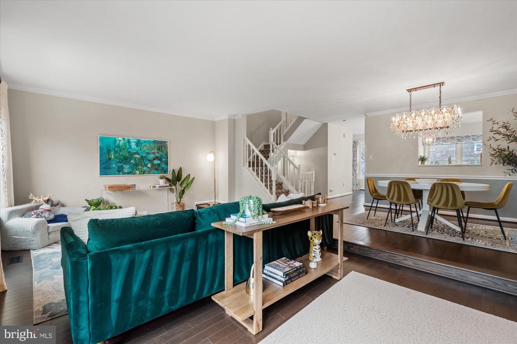 5332 BUXTON COURT