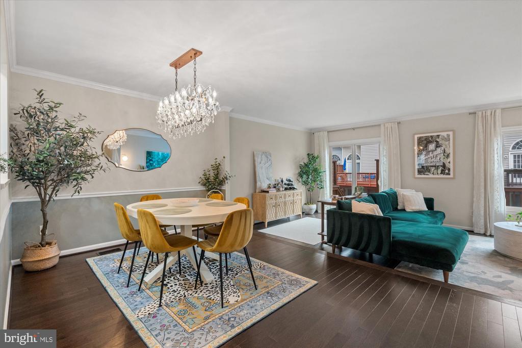 5332 BUXTON COURT