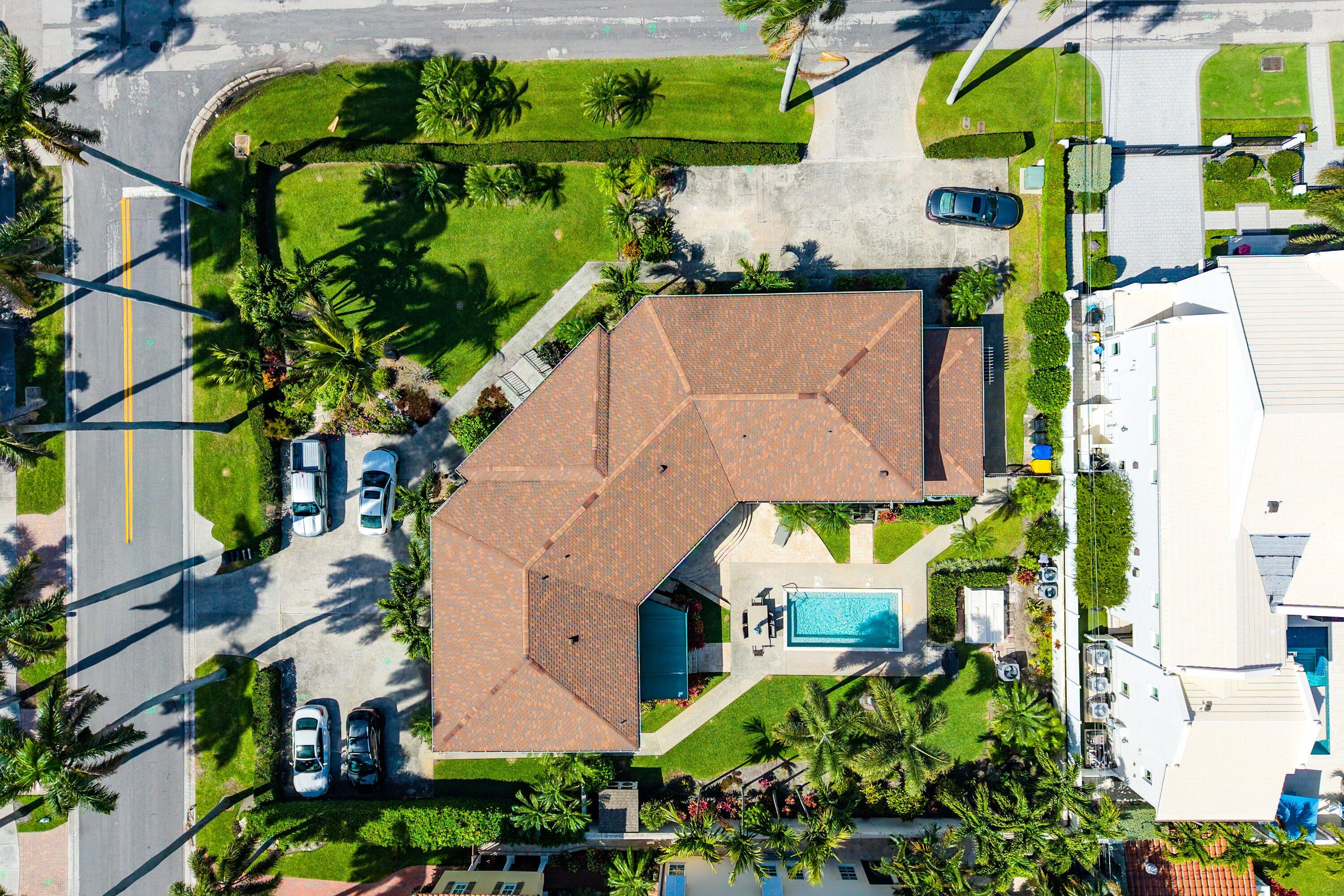 99 Seabreeze Avenue 2
