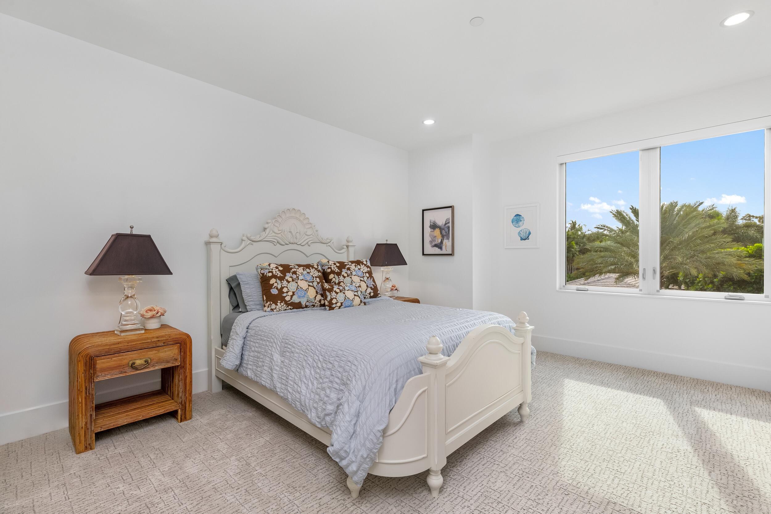1005 Bucida Road