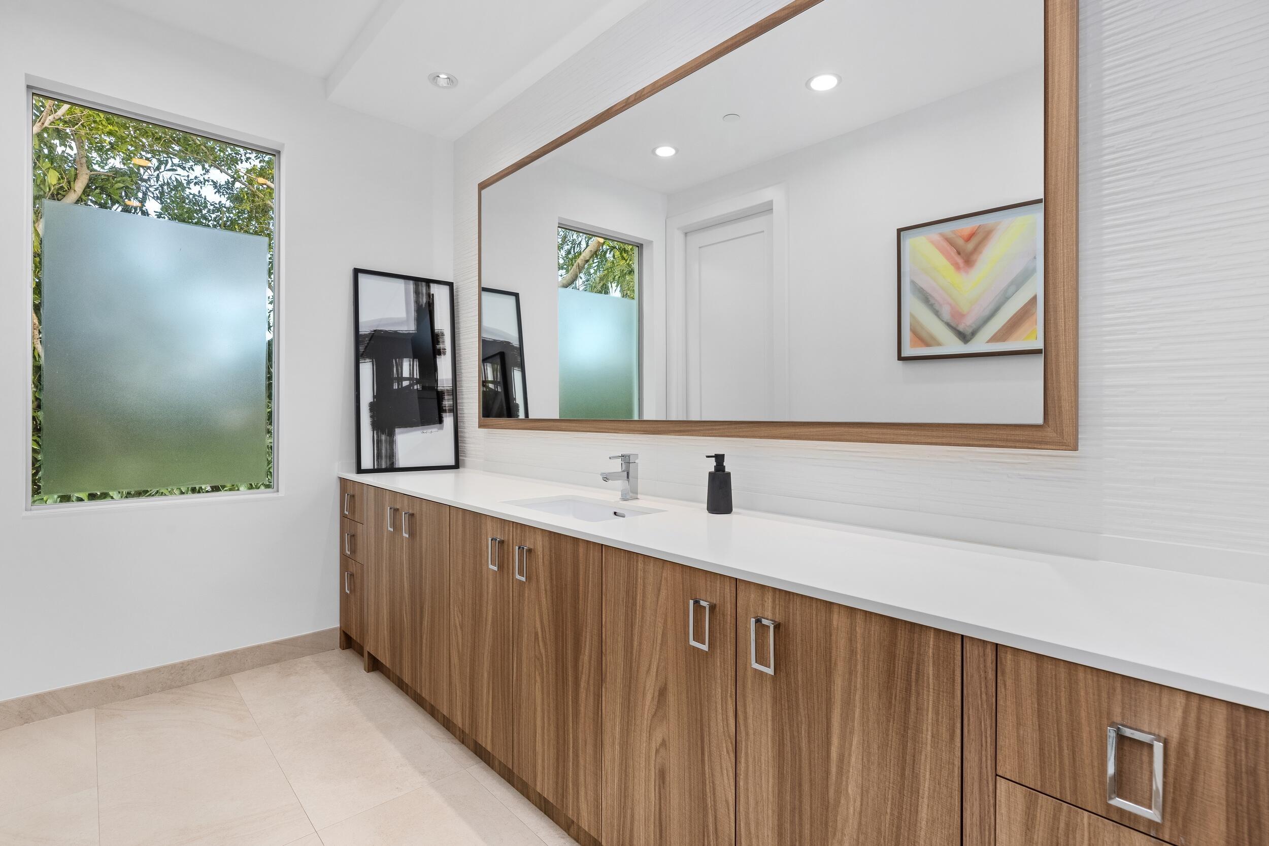 1005 Bucida Road