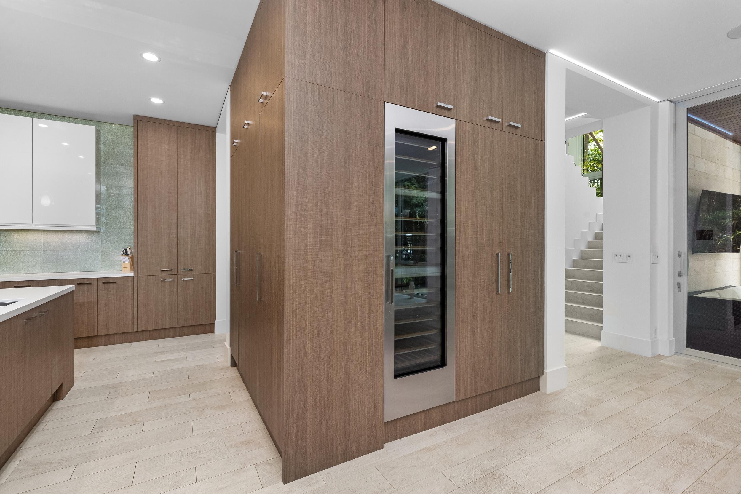 1005 Bucida Road