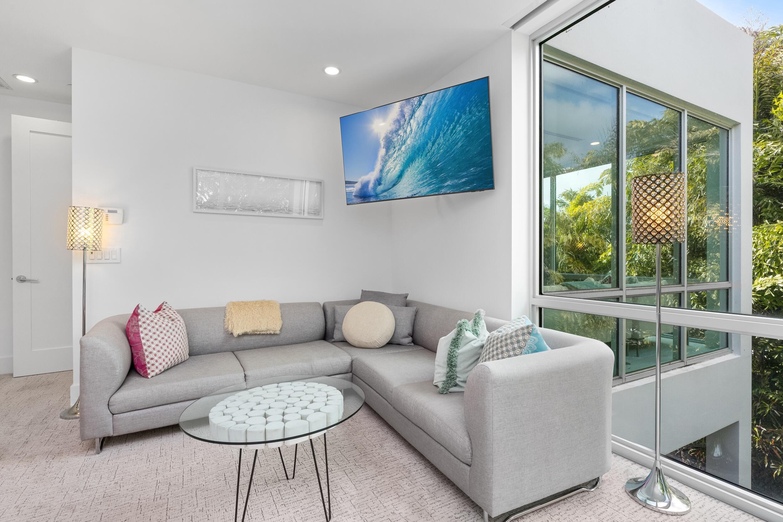 1005 Bucida Road