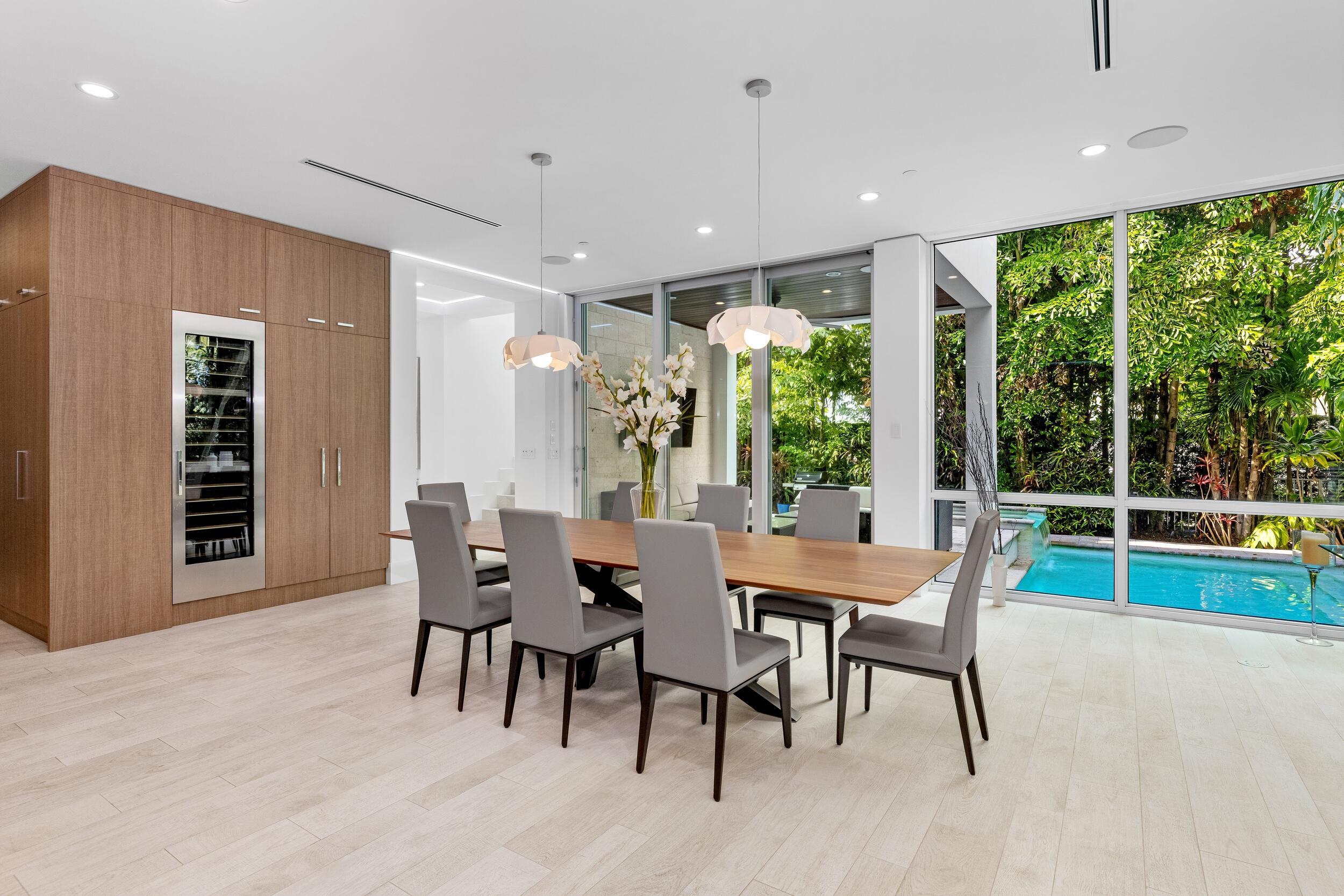 1005 Bucida Road