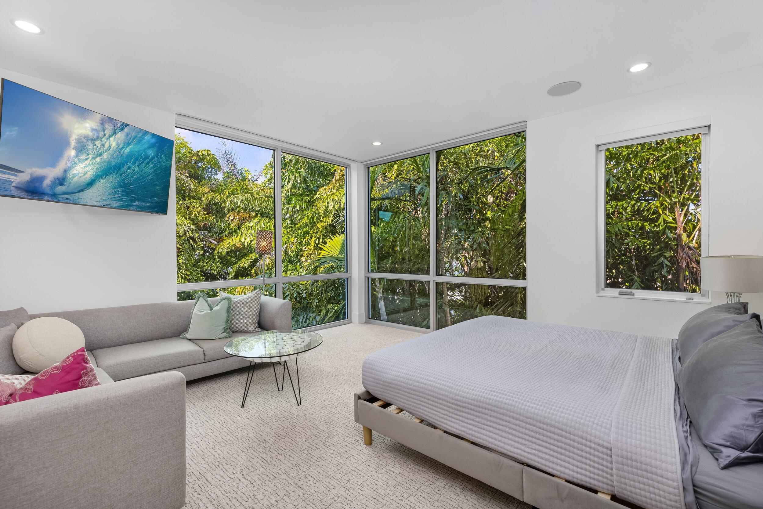 1005 Bucida Road