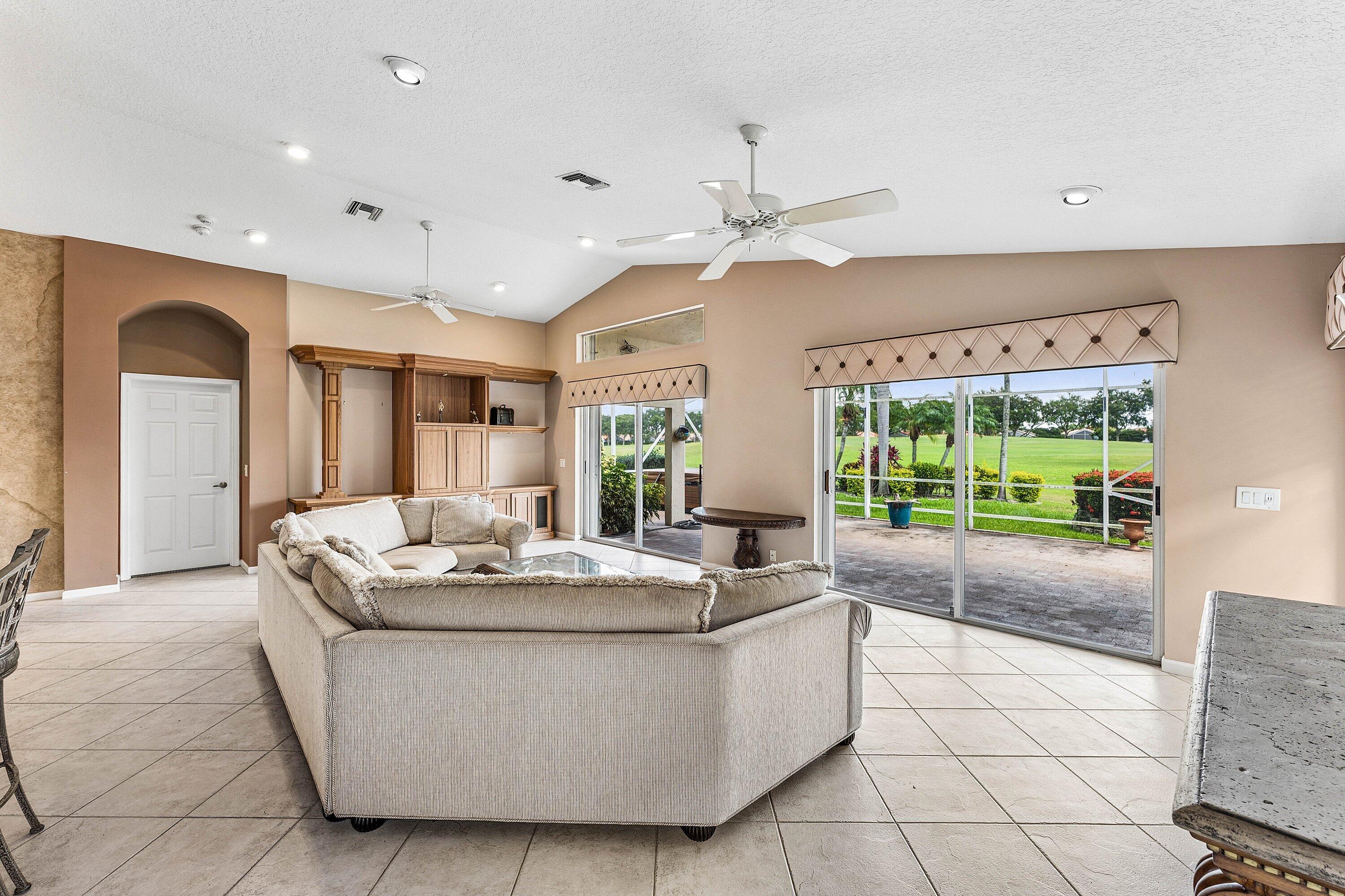 7385 Haviland Circle