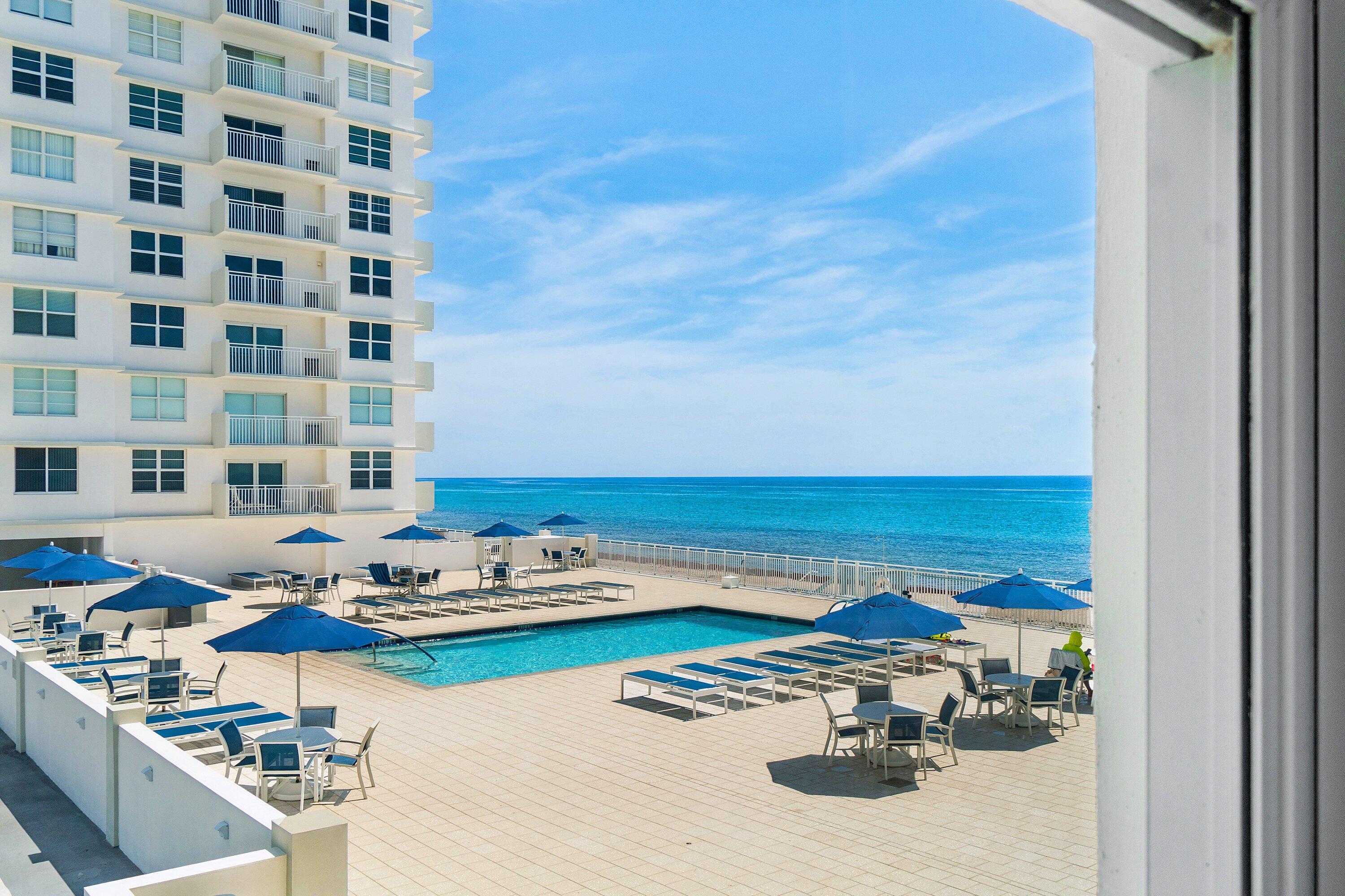 4511 S Ocean Boulevard 106
