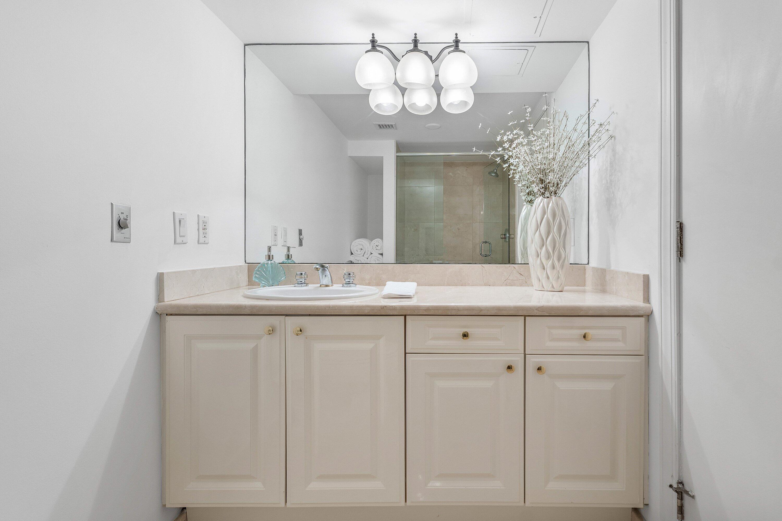 400 S Ocean Boulevard Ph2
