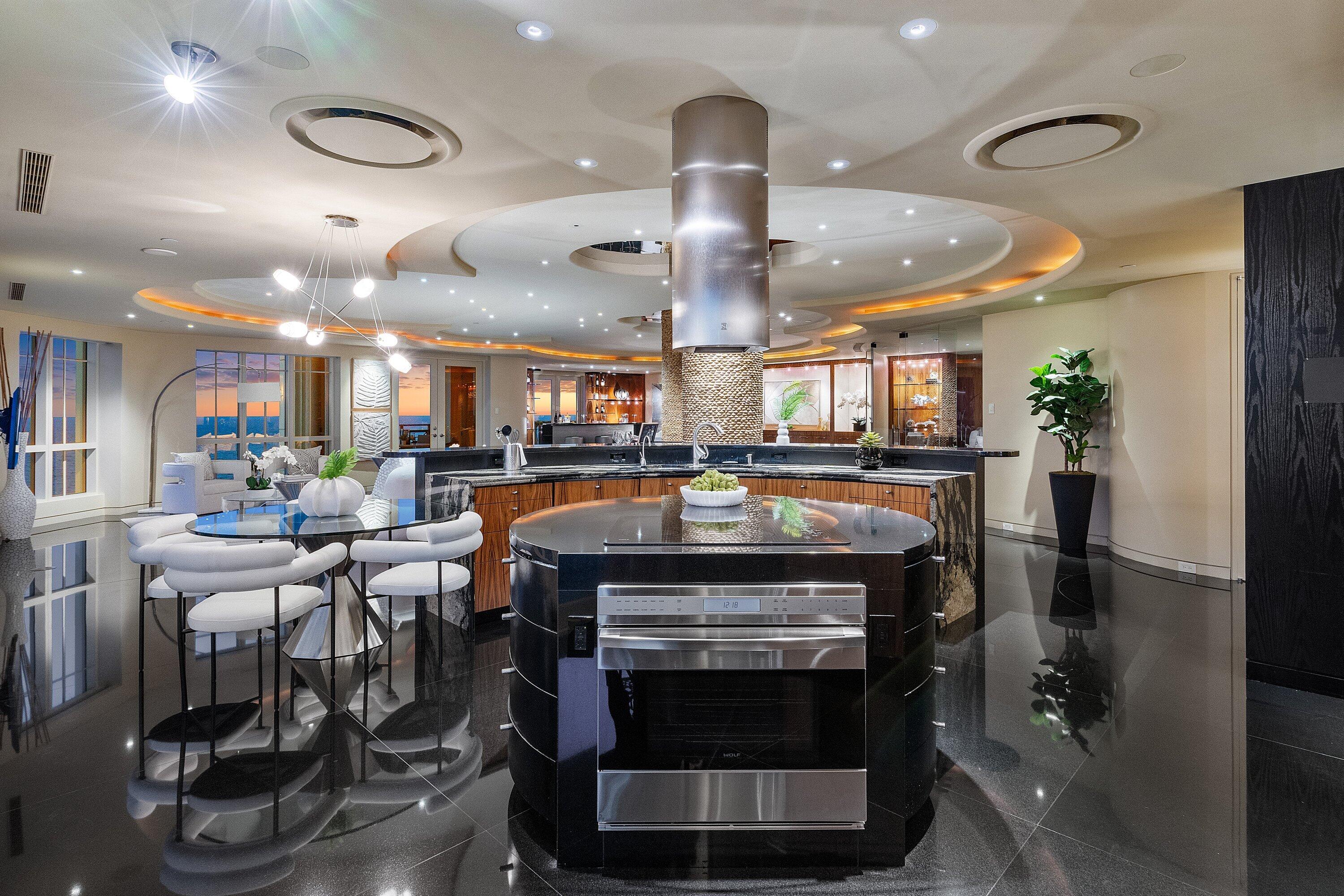 400 S Ocean Boulevard Ph2