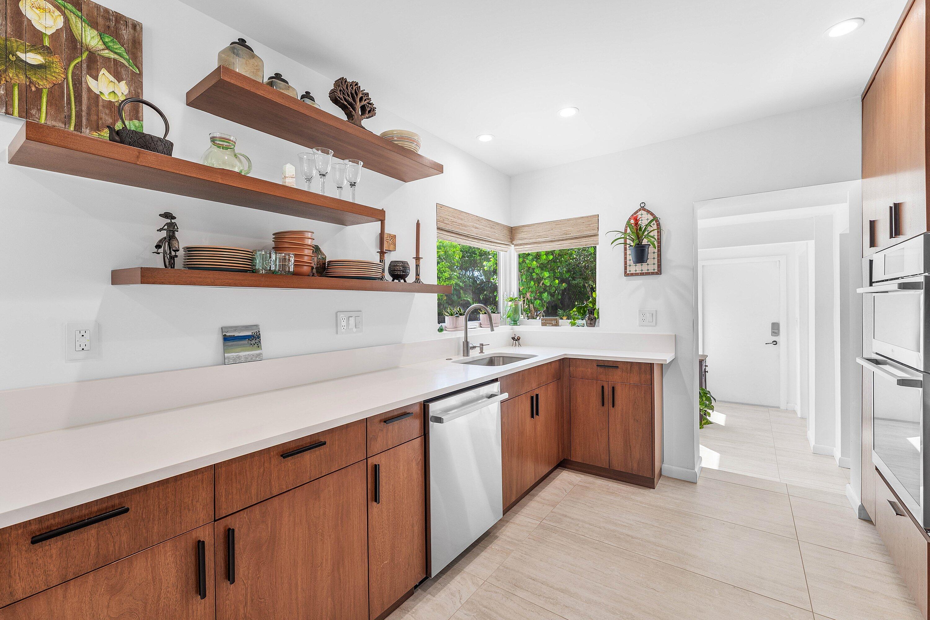 545 NW 7th Street