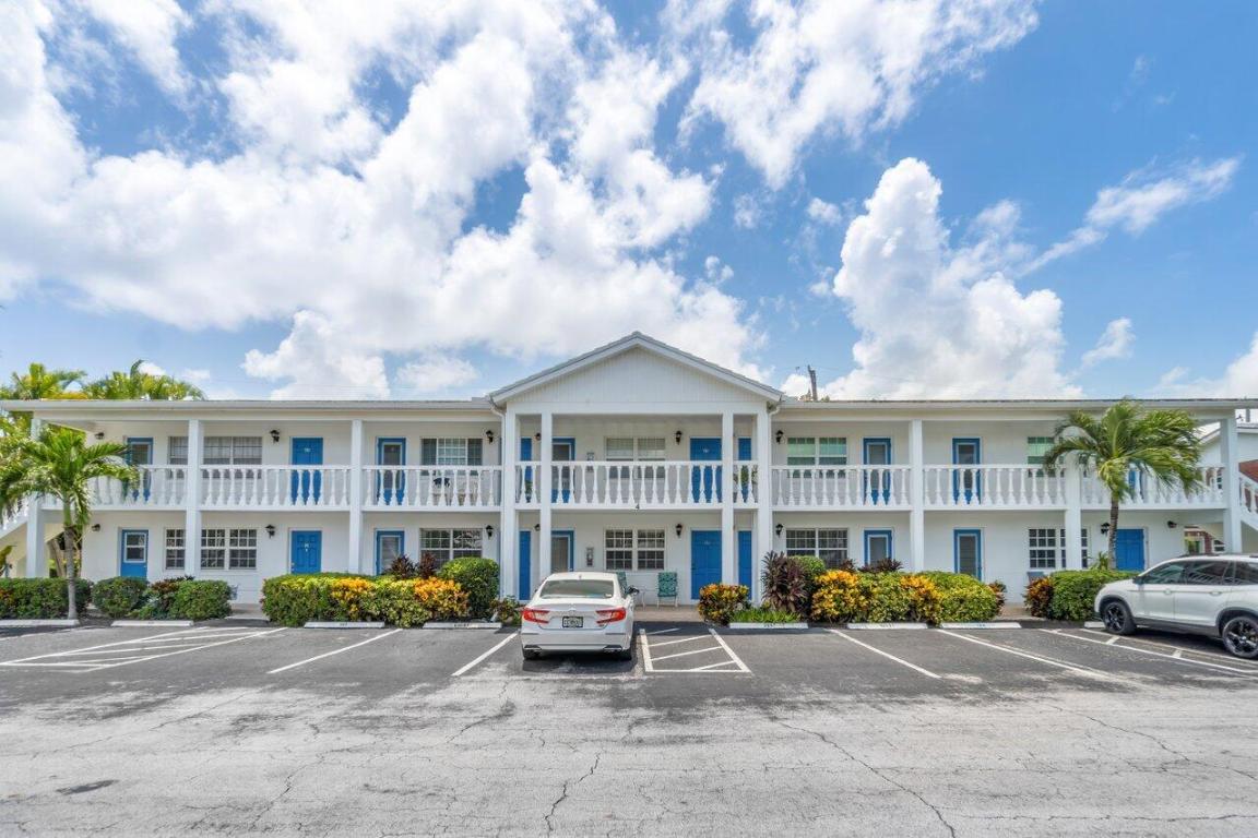 5505 N Ocean Boulevard Unit: 4-105