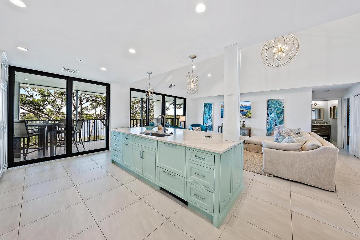 1000 N Us Highway 1 Unit: El501