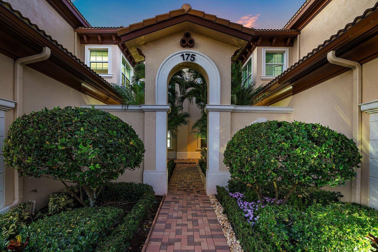 175 Tresana Boulevard 135