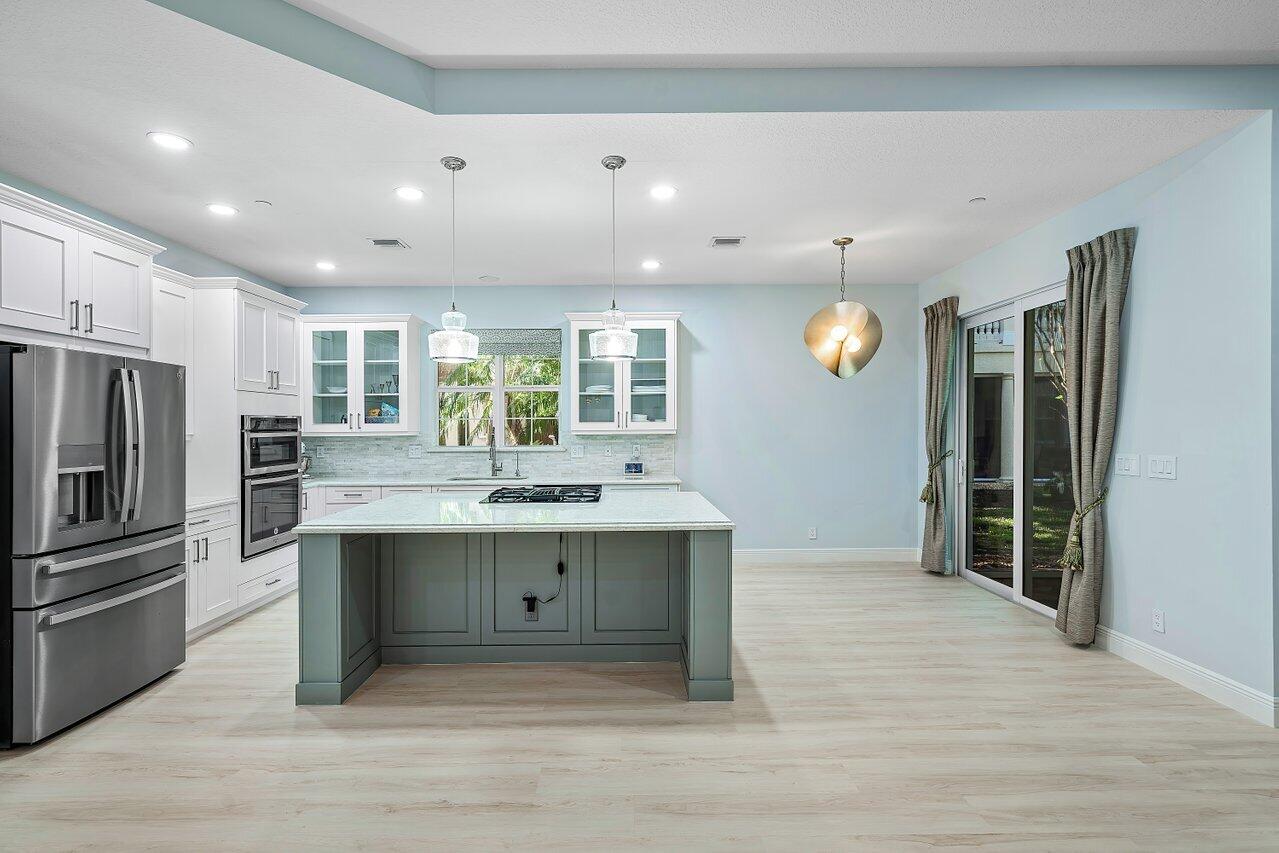 175 Tresana Boulevard 135