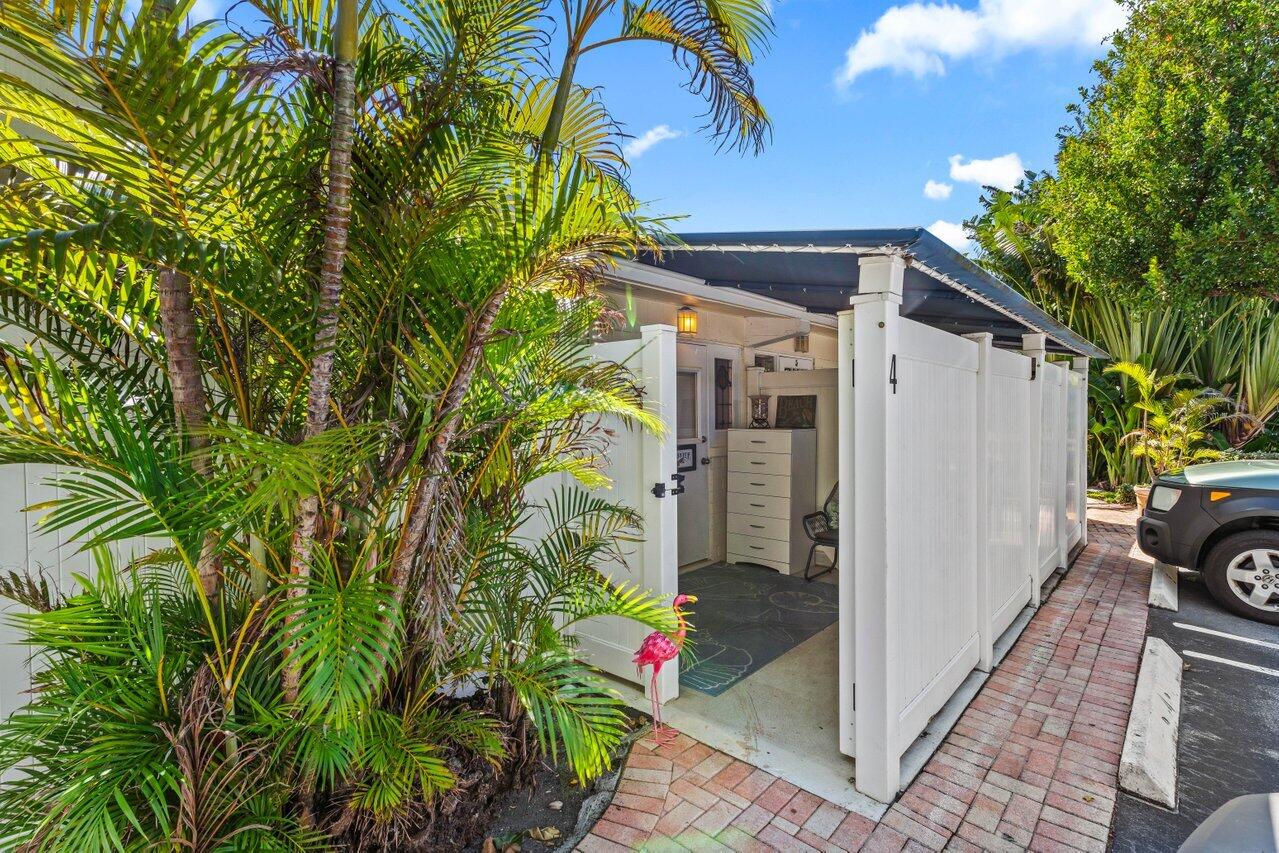 303 Gleason Street 4