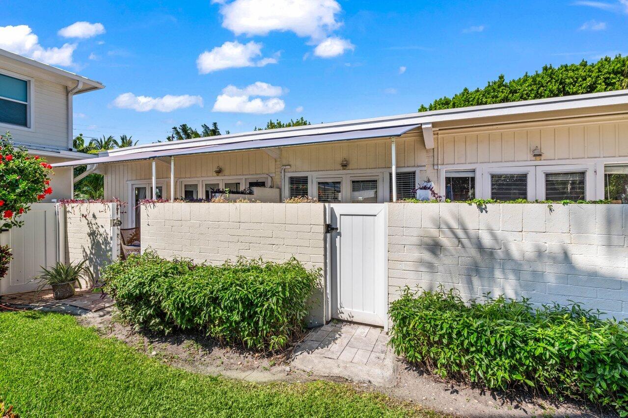 303 Gleason Street 4