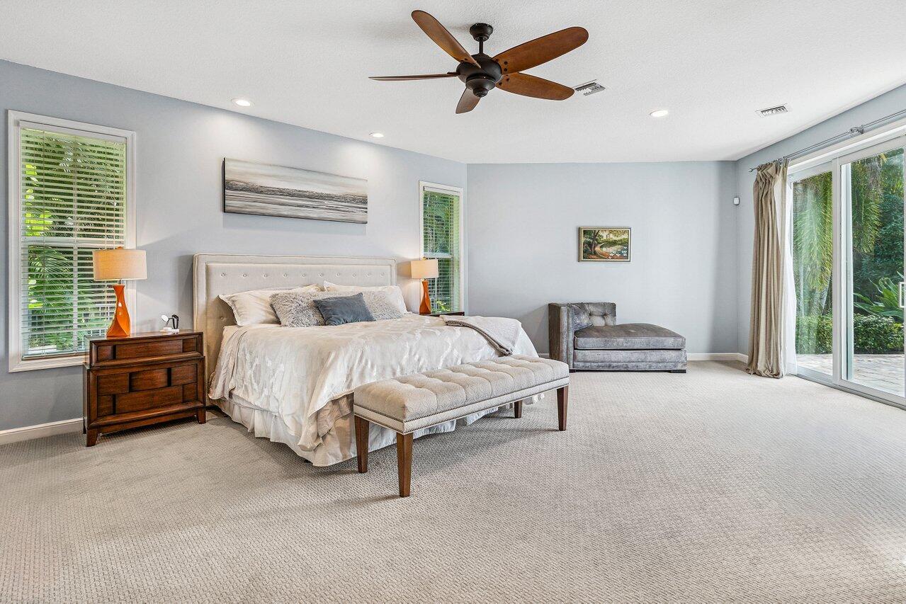 2450 NW 41st Street