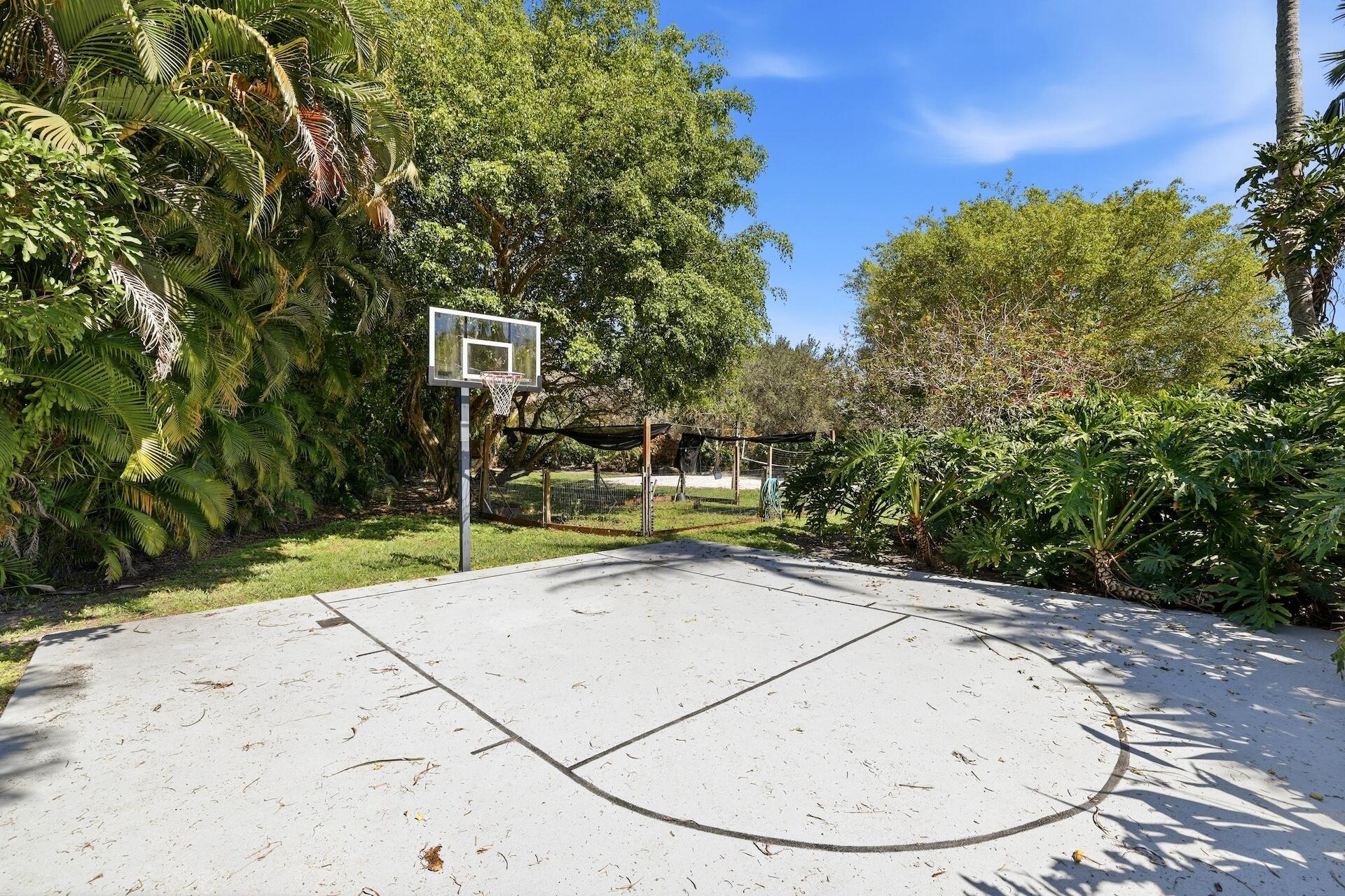 8634 Sawpine Road