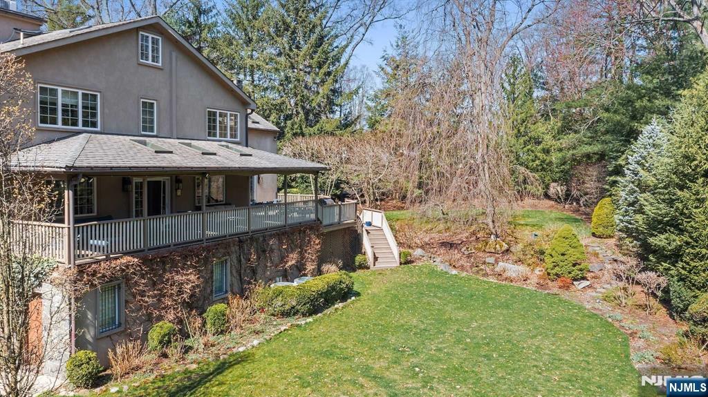 12 Lambs Lane