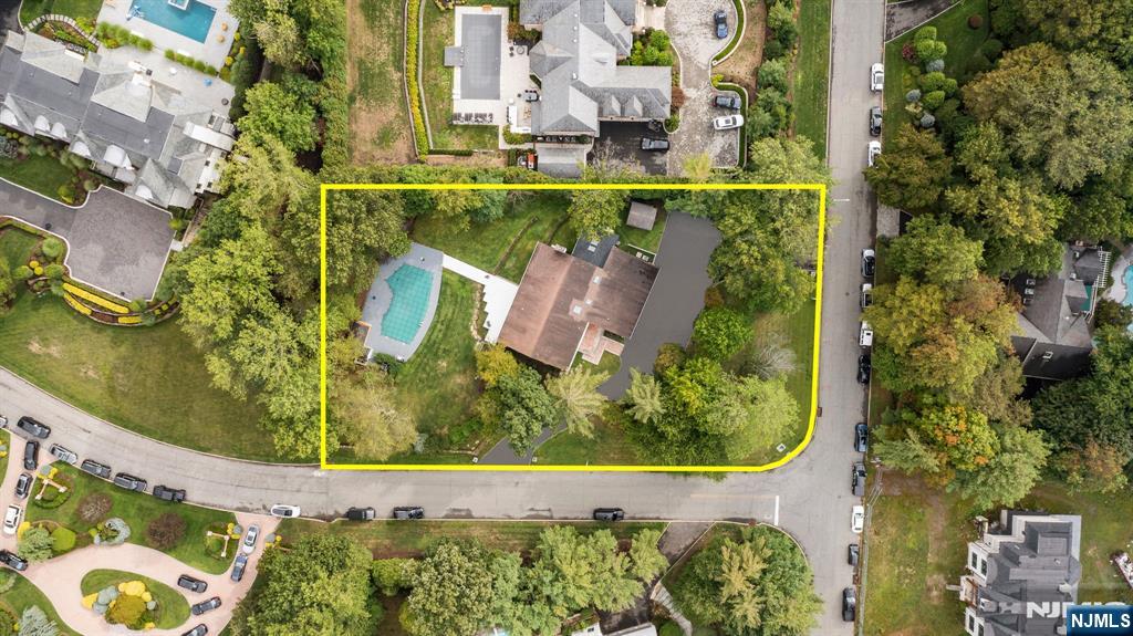 1 Hemlock Drive