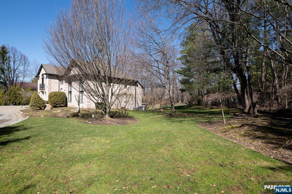 250 Truman Drive