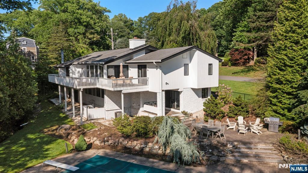 165 Hoover Drive