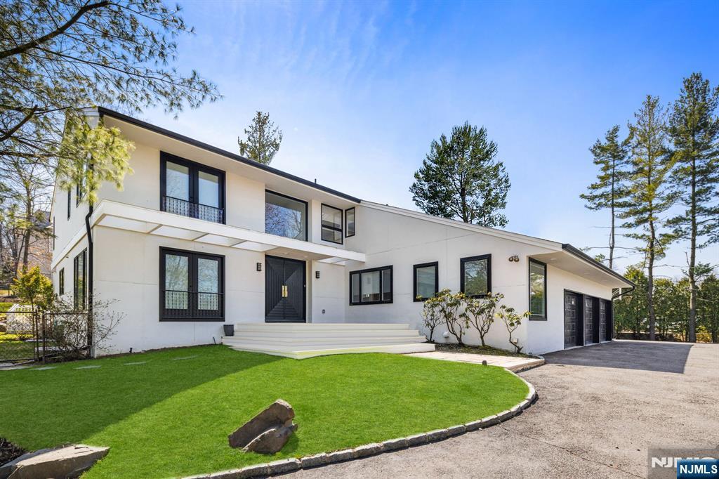 1 Hemlock Drive