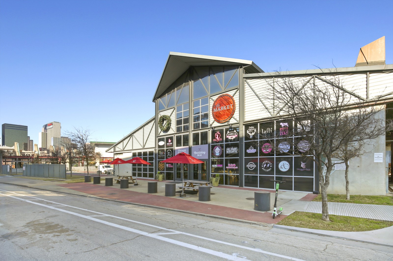 640 S Pearl Expressway
