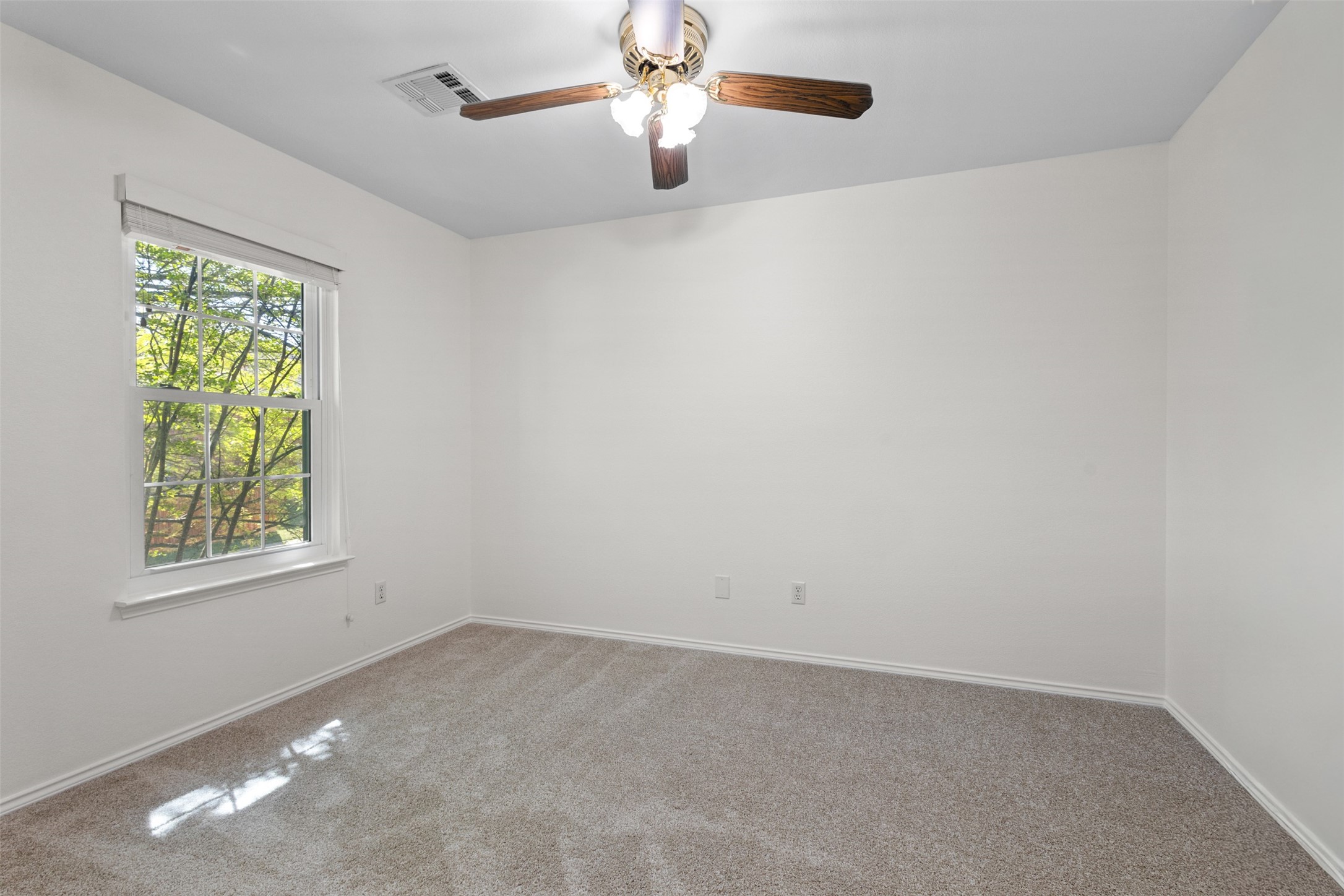 5128 Evergreen Drive