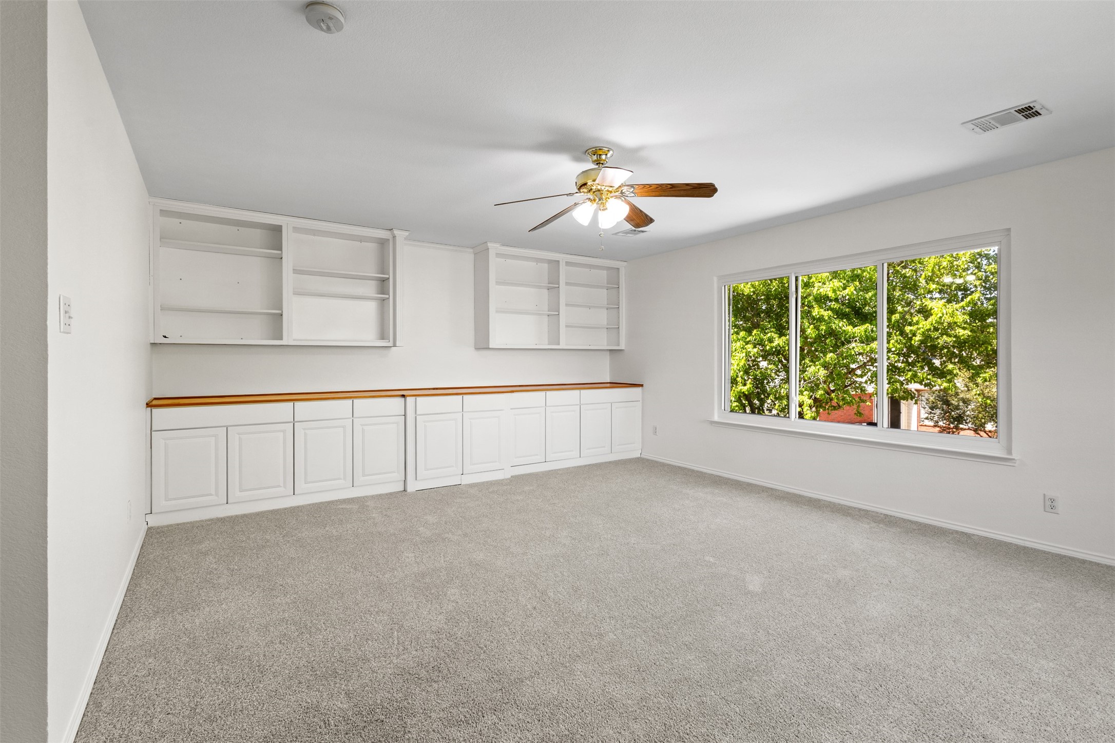 5128 Evergreen Drive