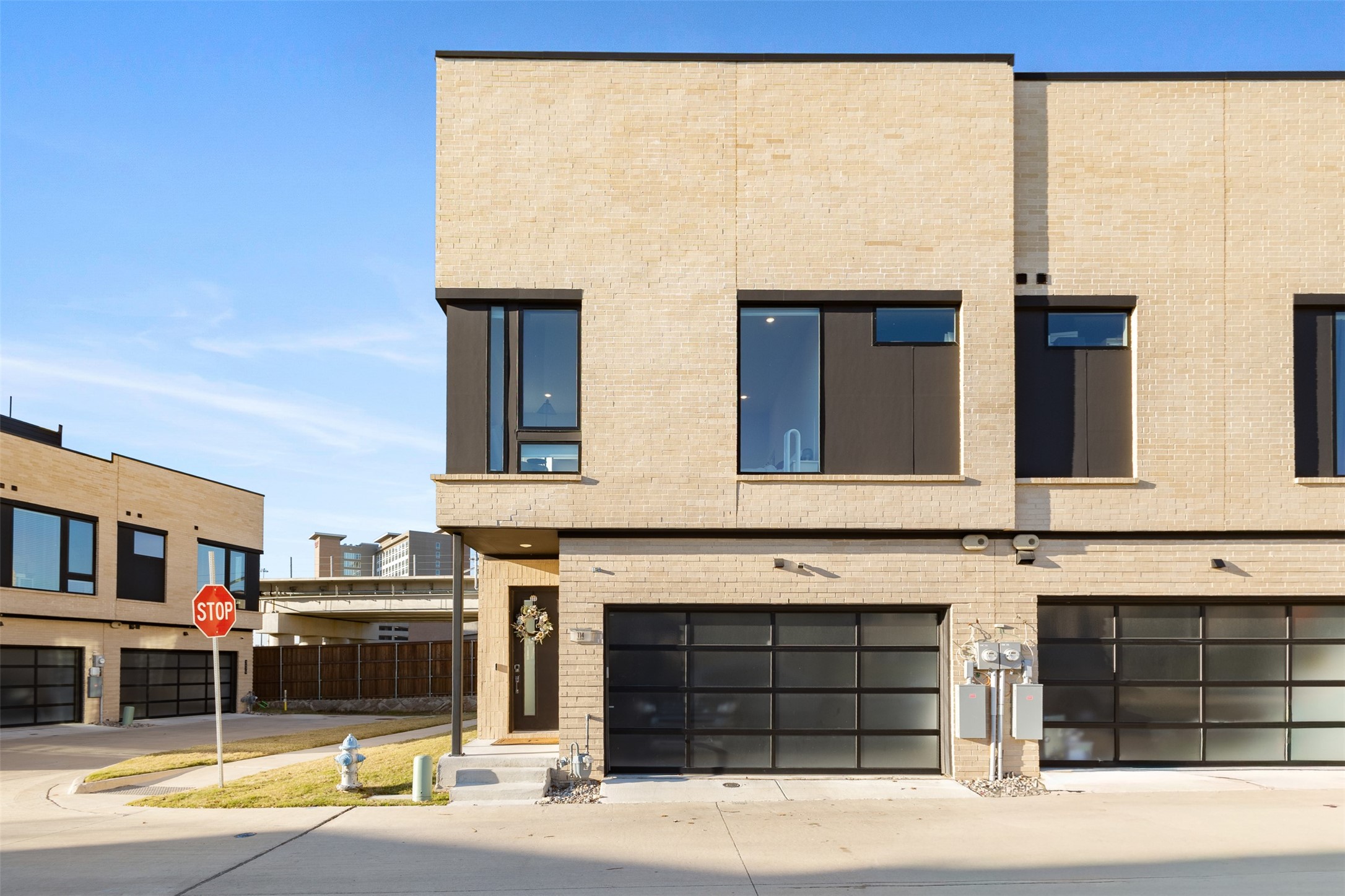114 Enclave Way