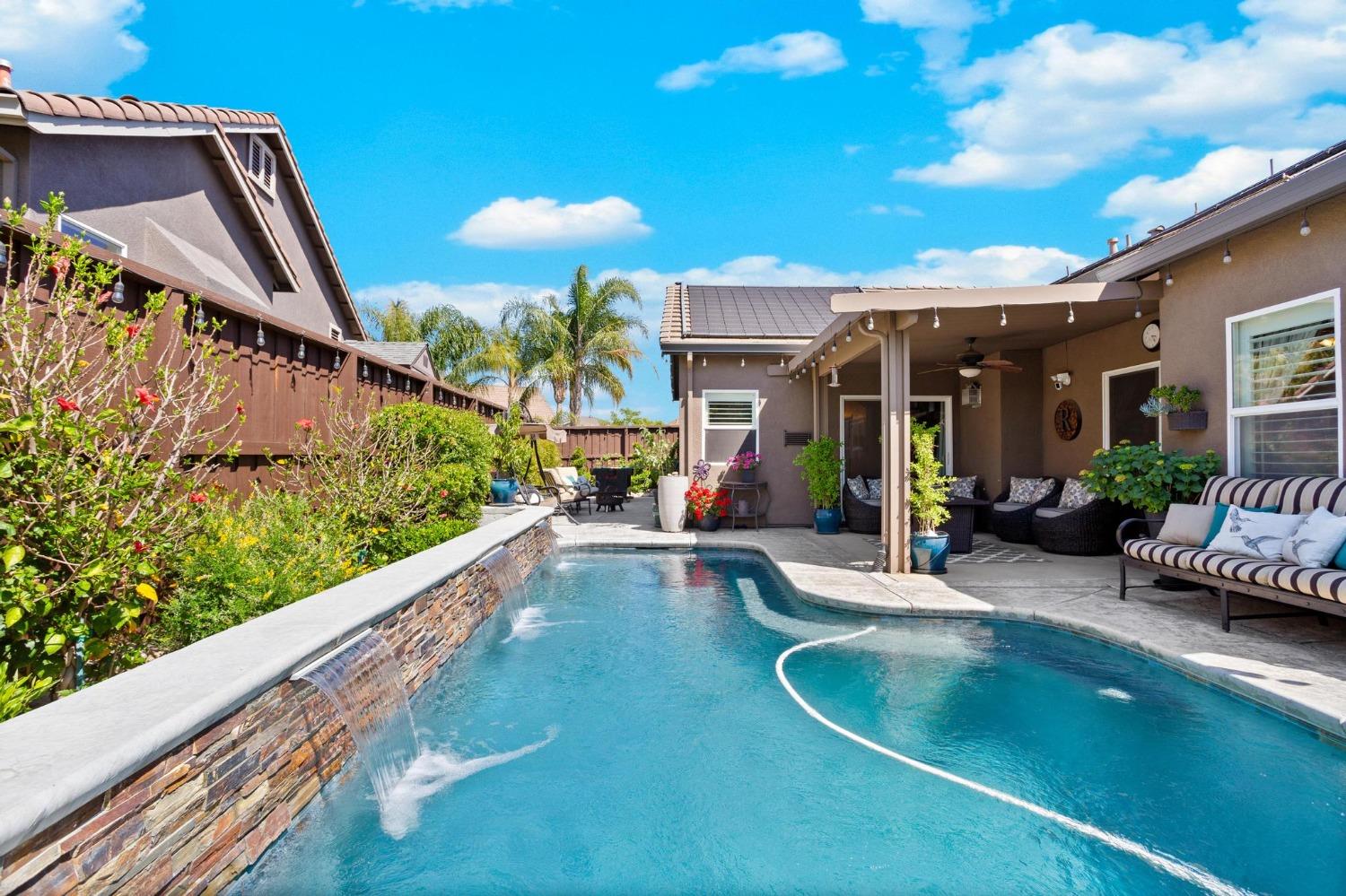 1930 Flora Vista Drive