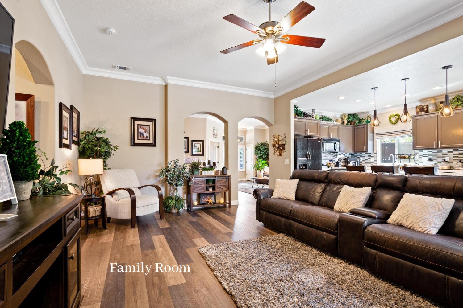 1930 Flora Vista Drive