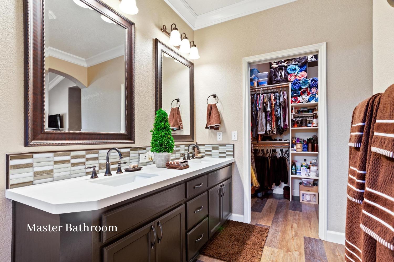 1930 Flora Vista Drive