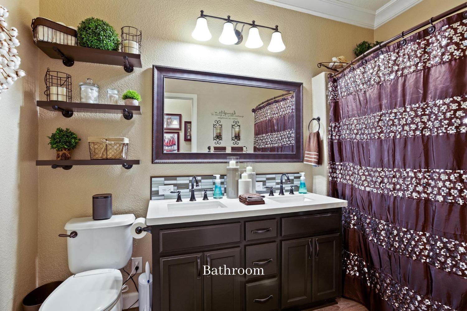 1930 Flora Vista Drive