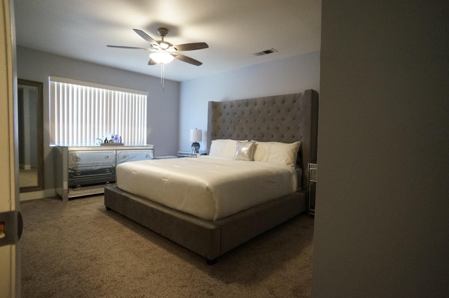 1121 Flatridge Court