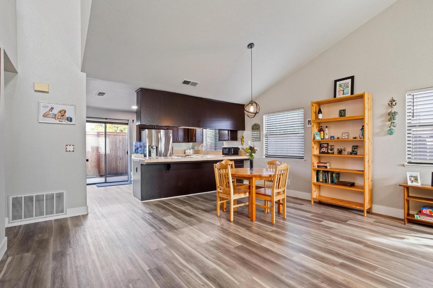 815 Grandview Circle